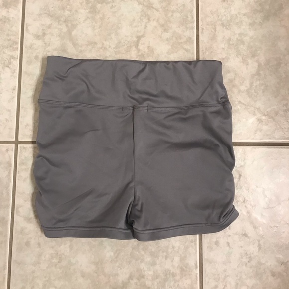 Workout shorts - Picture 1 of 4